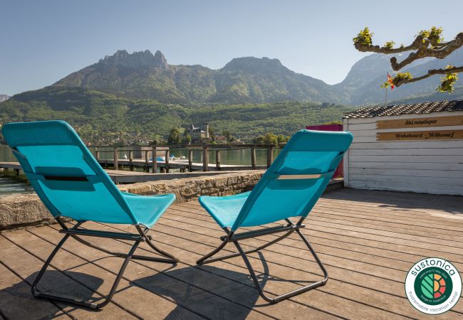 plage privée au lac d'annessi location saisonnière, résidence de la baie des voiles, vacances de luxe à annecy et Duingt 